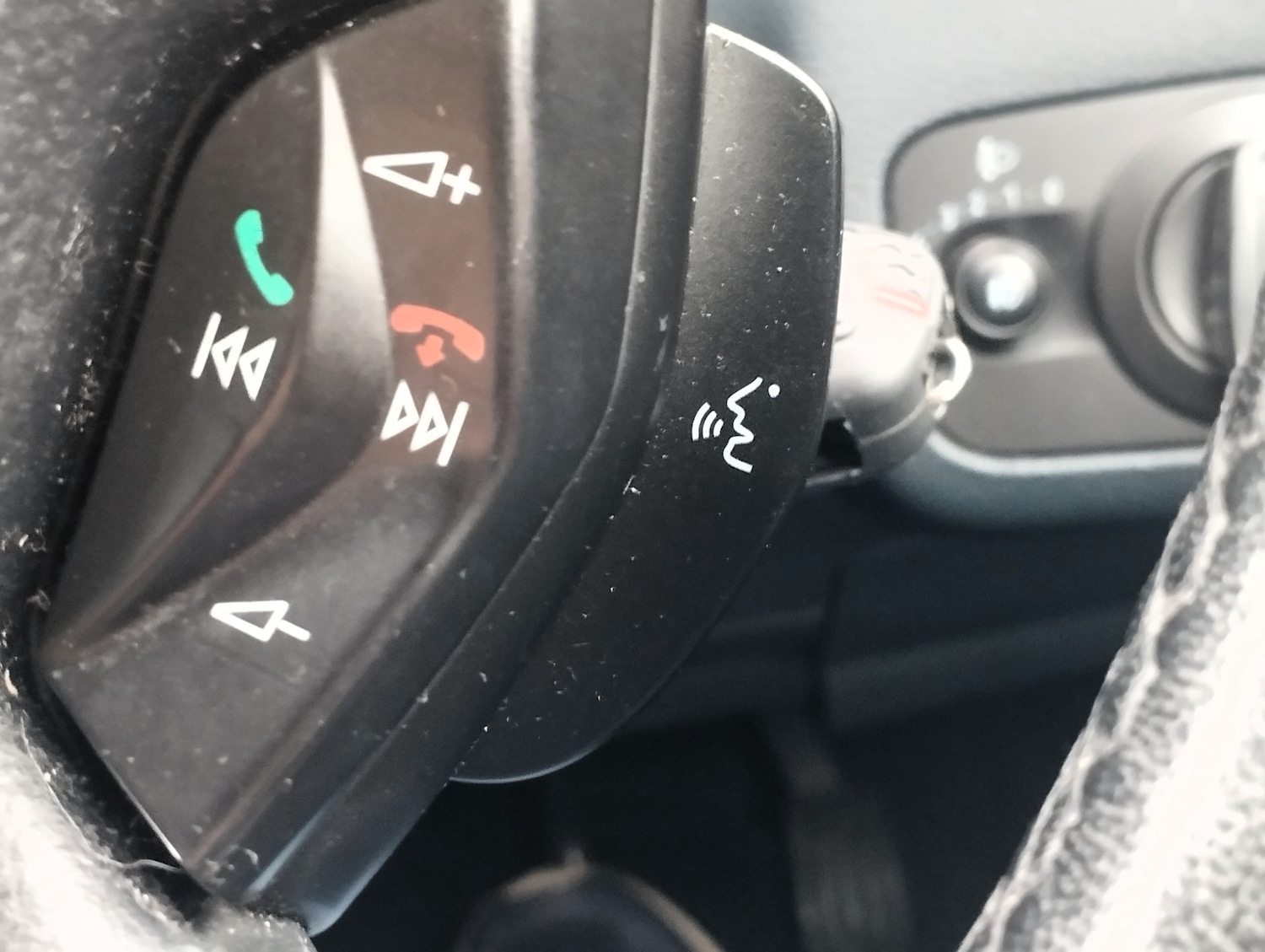 Used Ford C-Max 2012 for sale - 77107780: Photo 20