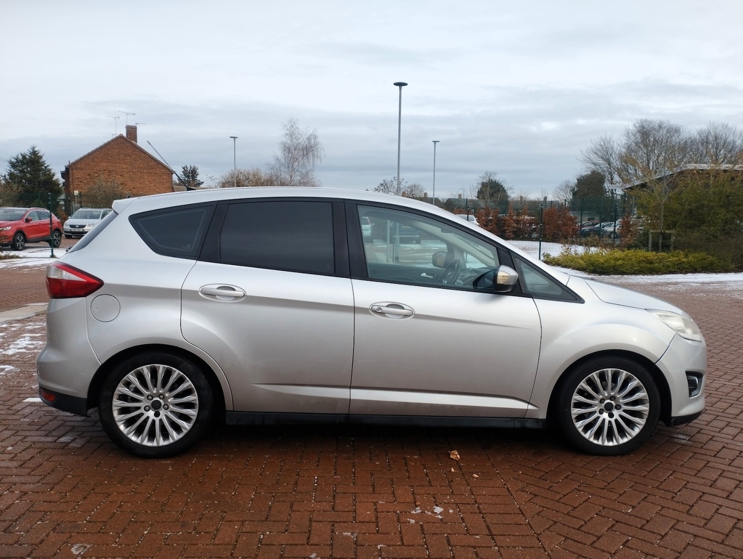 Used Ford C-Max 2012 for sale - 77107780: Photo 4