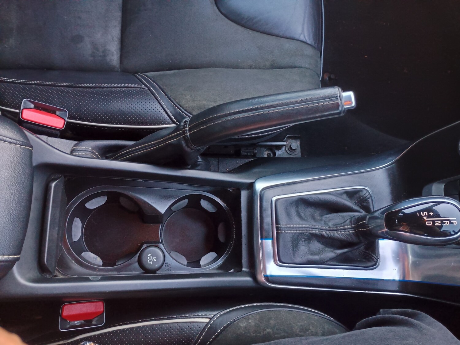 Used Volvo V40 2015 for sale - 78085665: Photo 26