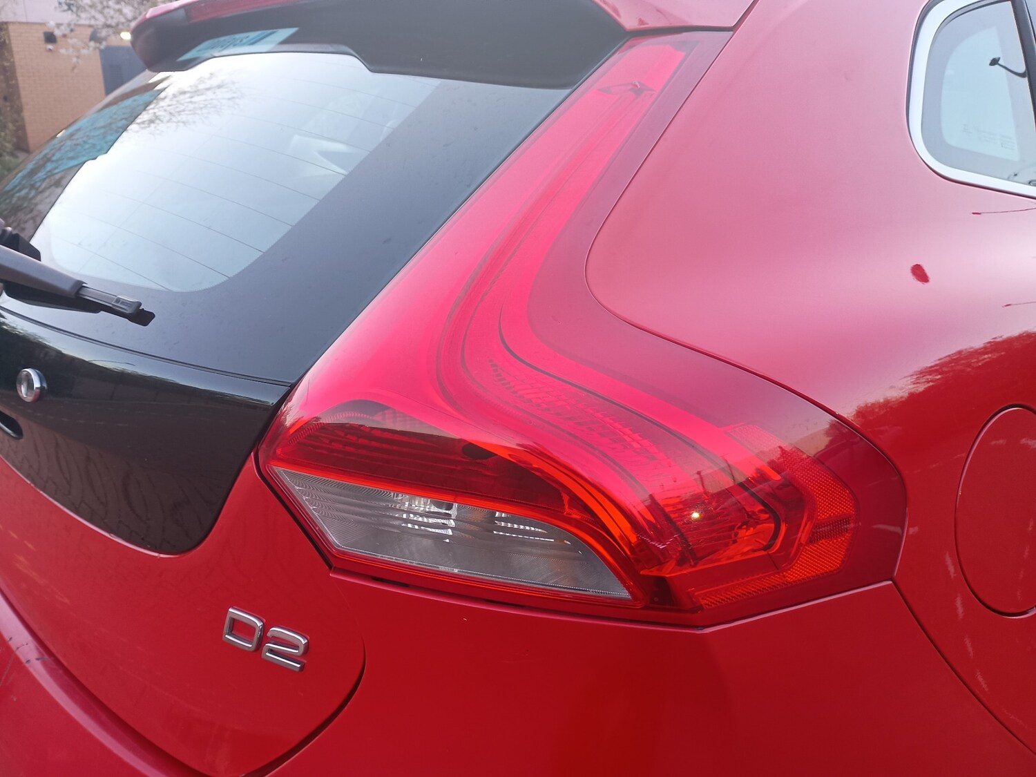 Used Volvo V40 2015 for sale - 78085665: Photo 41