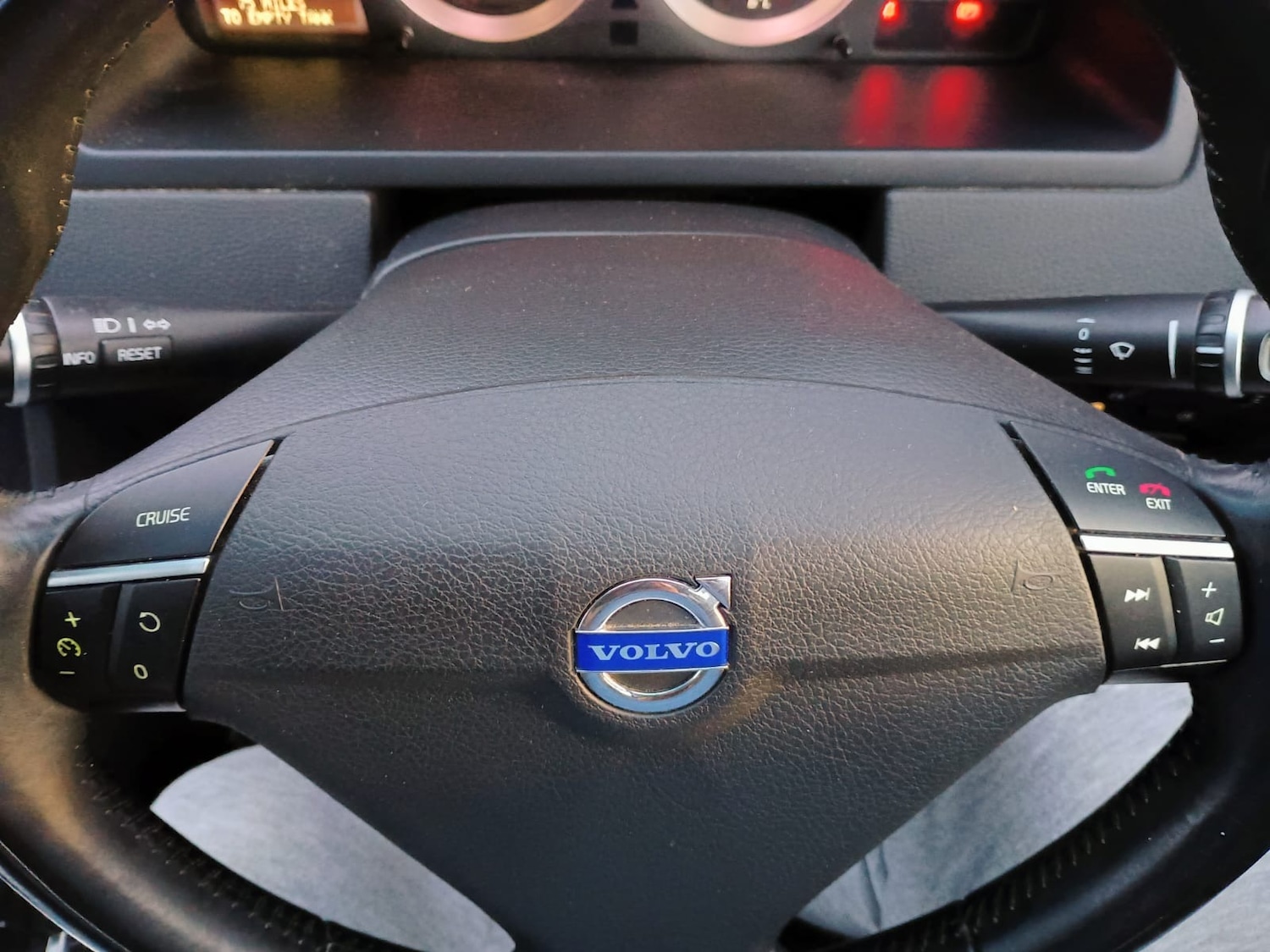 Used Volvo XC90 2014 for sale - 77560052: Photo 18