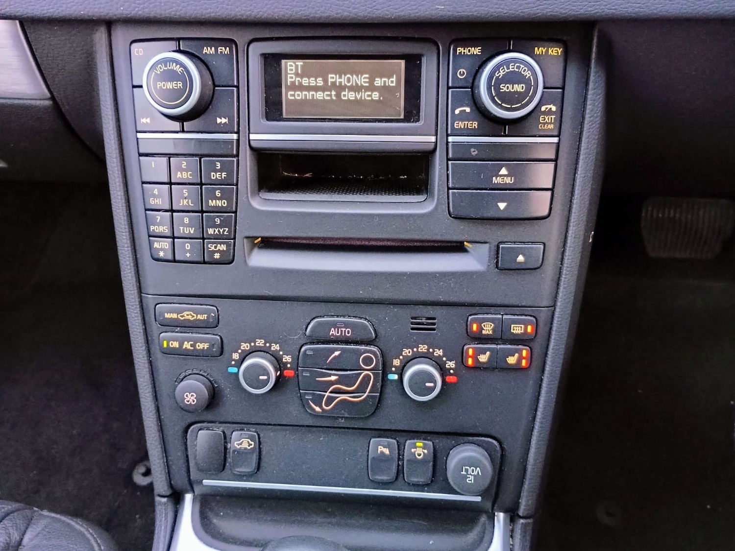 Used Volvo XC90 2014 for sale - 77560052: Photo 21