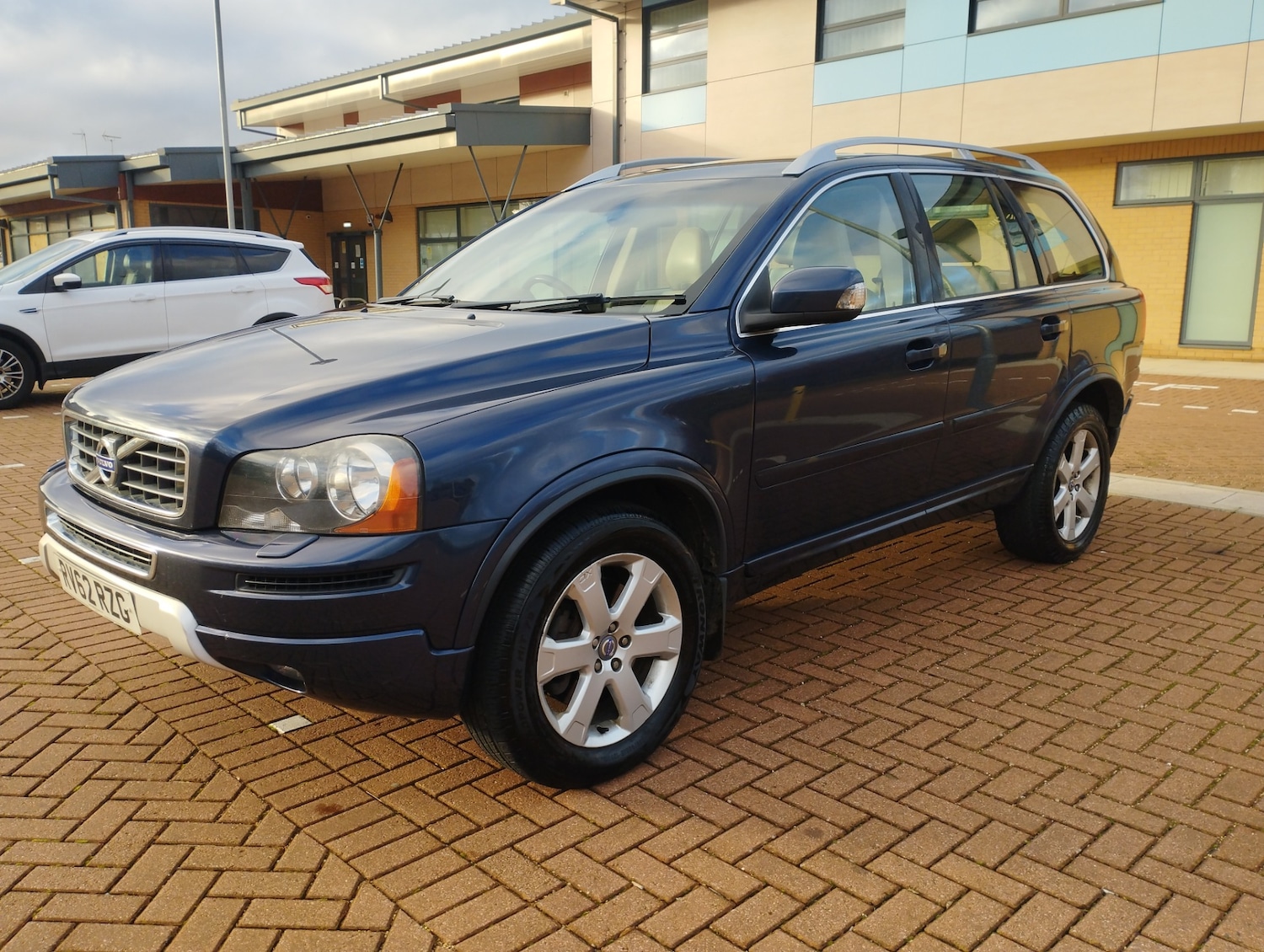 Used Volvo XC90 2012 for sale - 76911379: Photo 11