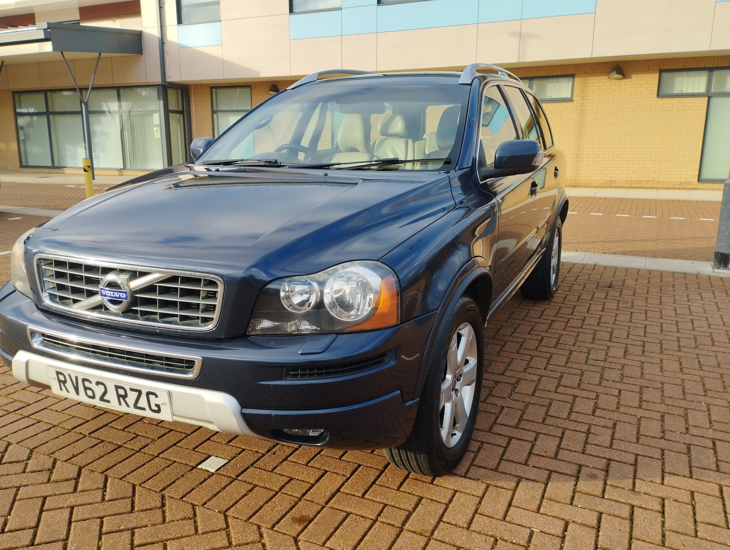 Used Volvo XC90 2012 for sale - 76911379: Photo 12
