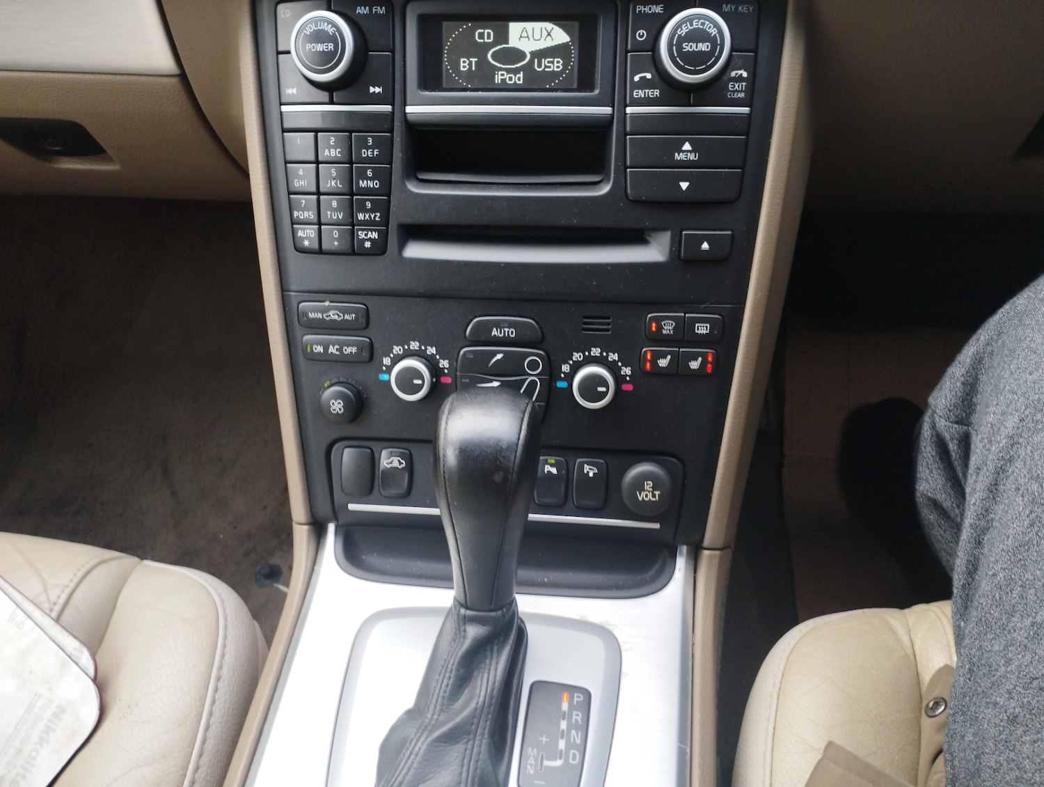 Used Volvo XC90 2012 for sale - 76911379: Photo 19