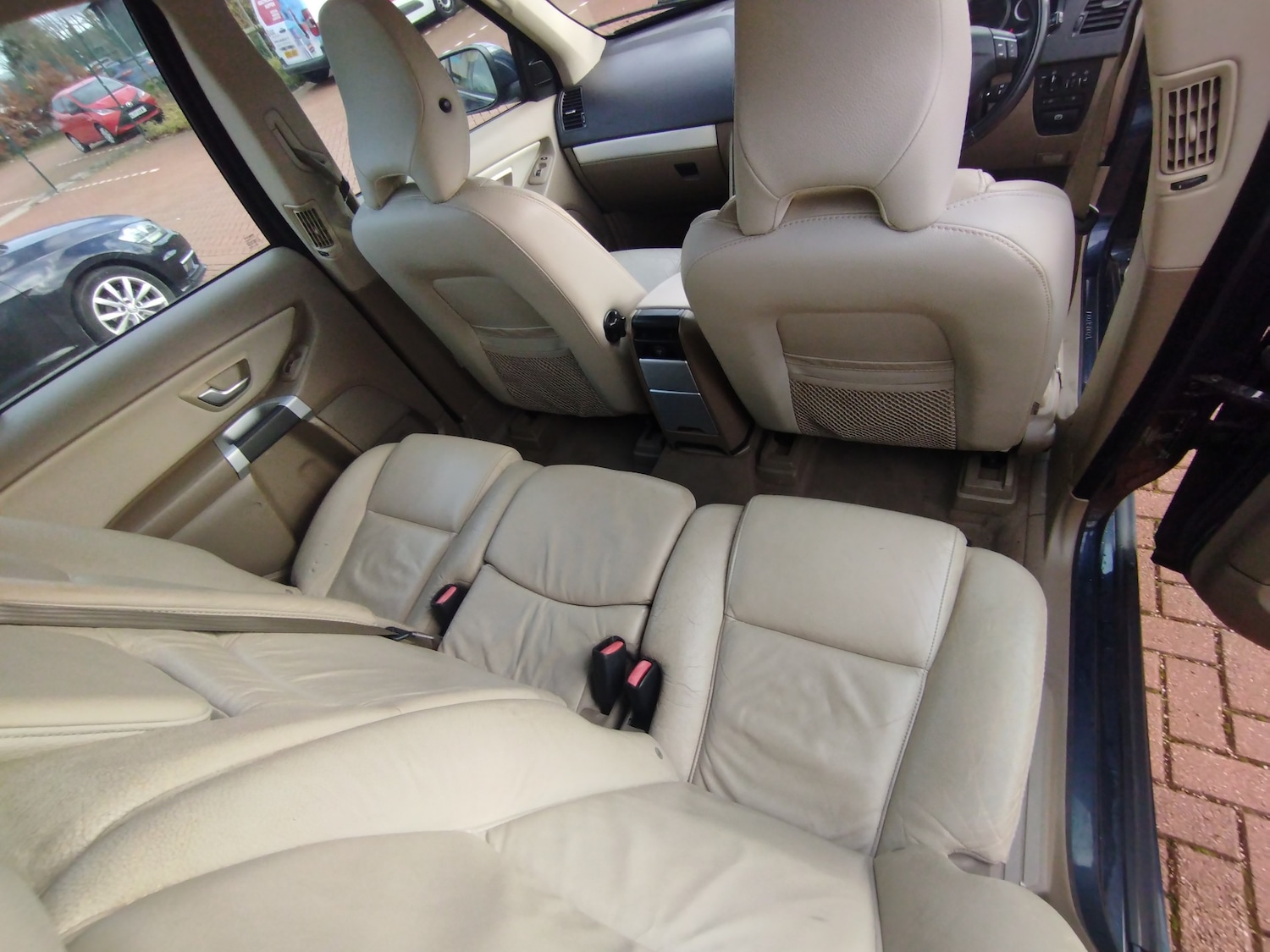 Used Volvo XC90 2012 for sale - 76911379: Photo 23
