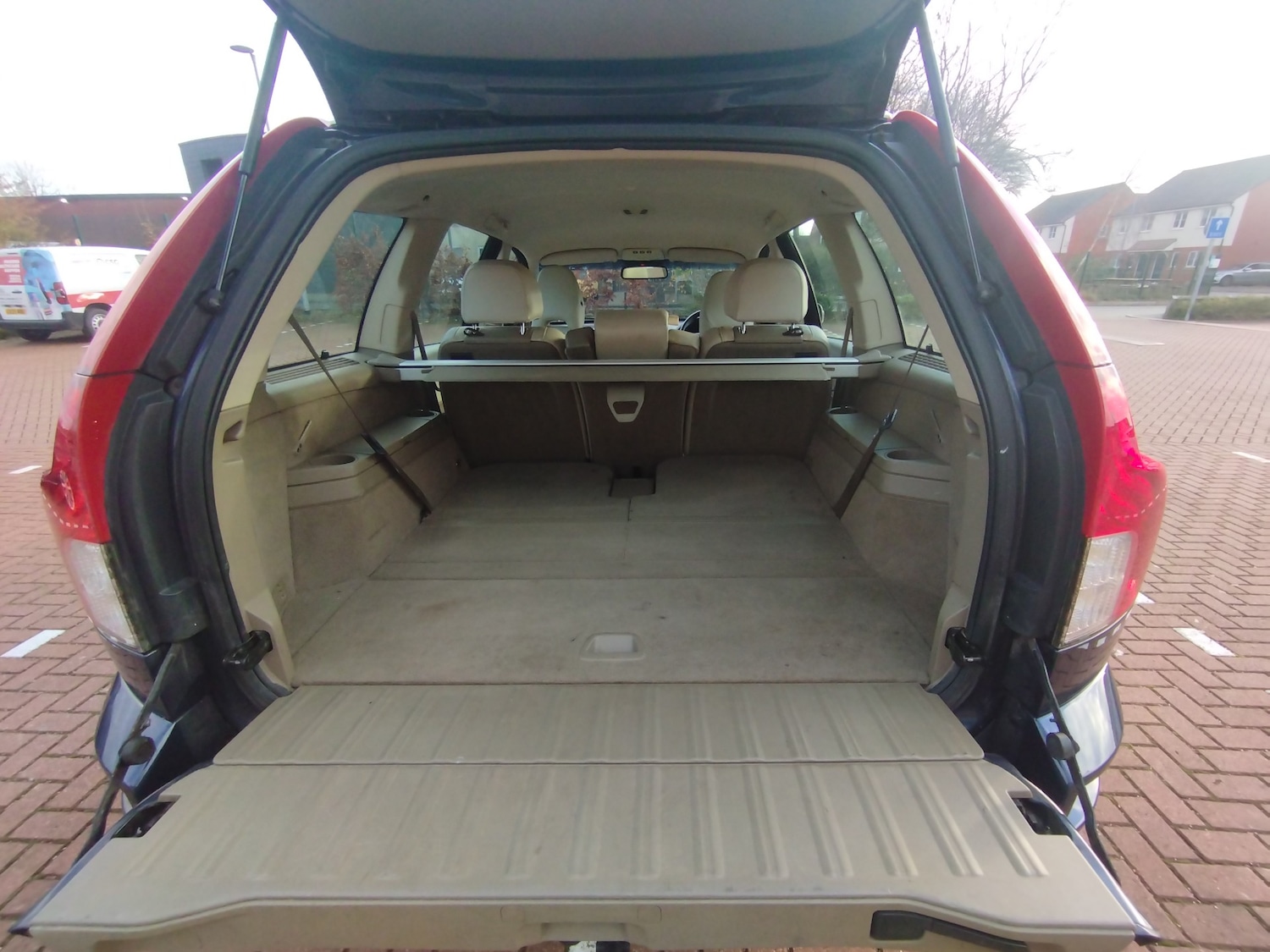Used Volvo XC90 2012 for sale - 76911379: Photo 26