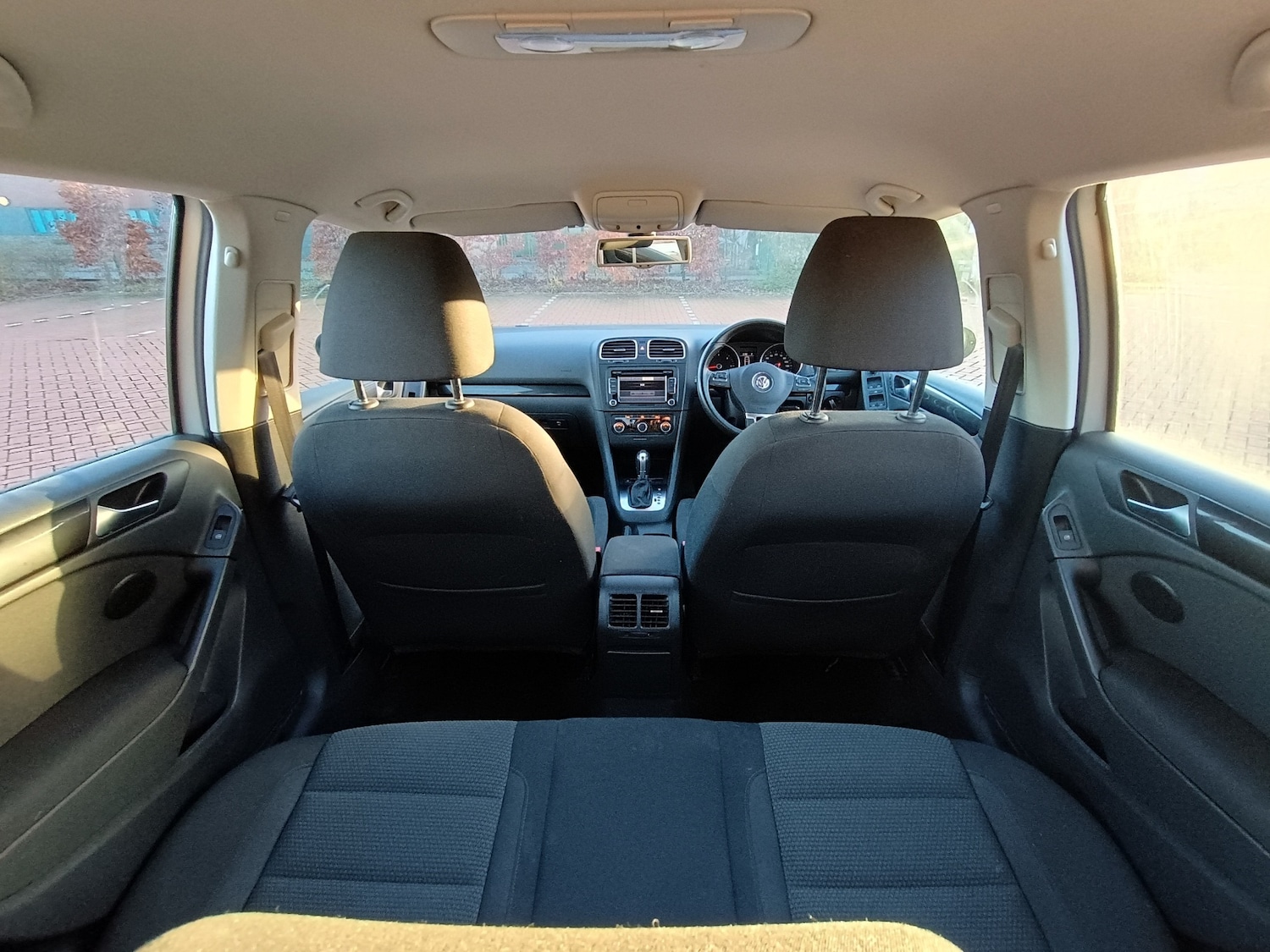 Used Volkswagen Golf 2011 for sale - 76974770: Photo 29