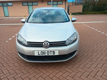 Used Volkswagen Golf 2011 for sale - 76974770: Photo