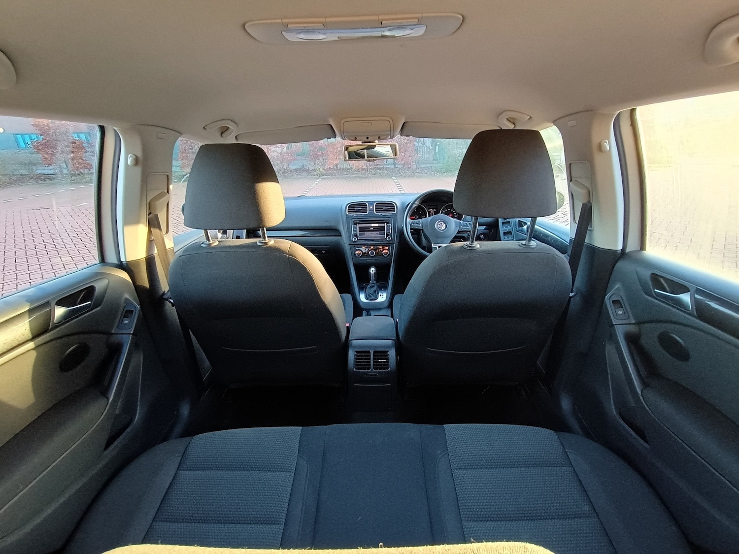 Used Volkswagen Golf 2011 for sale - 76974770: Photo 30