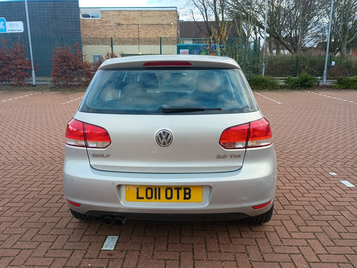 Used Volkswagen Golf 2011 for sale - 76974770: Photo 6