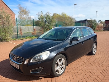 Used Volvo V60 2012 for sale - 78057262: Photo