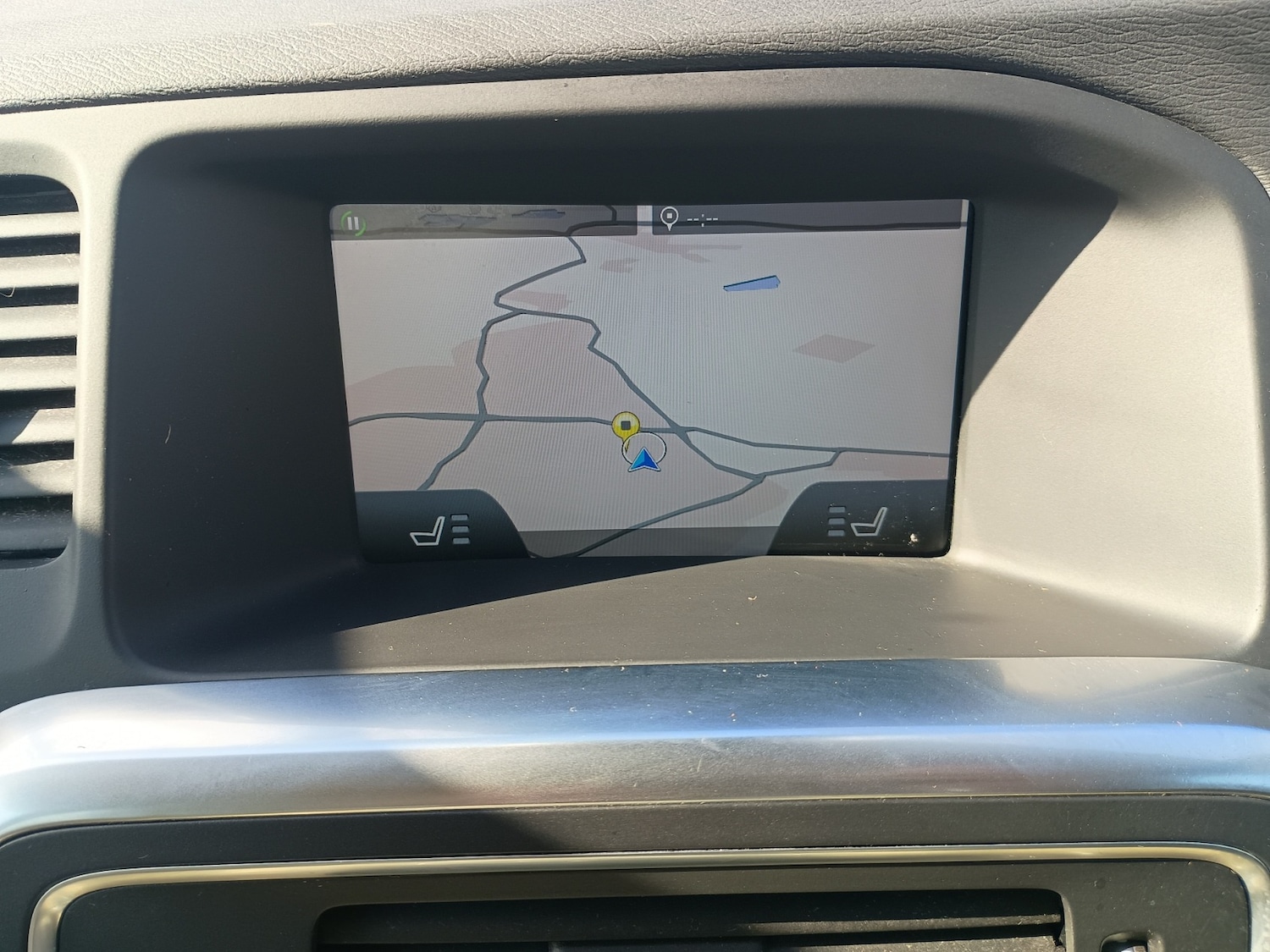 Used Volvo V60 2012 for sale - 78057262: Photo 30