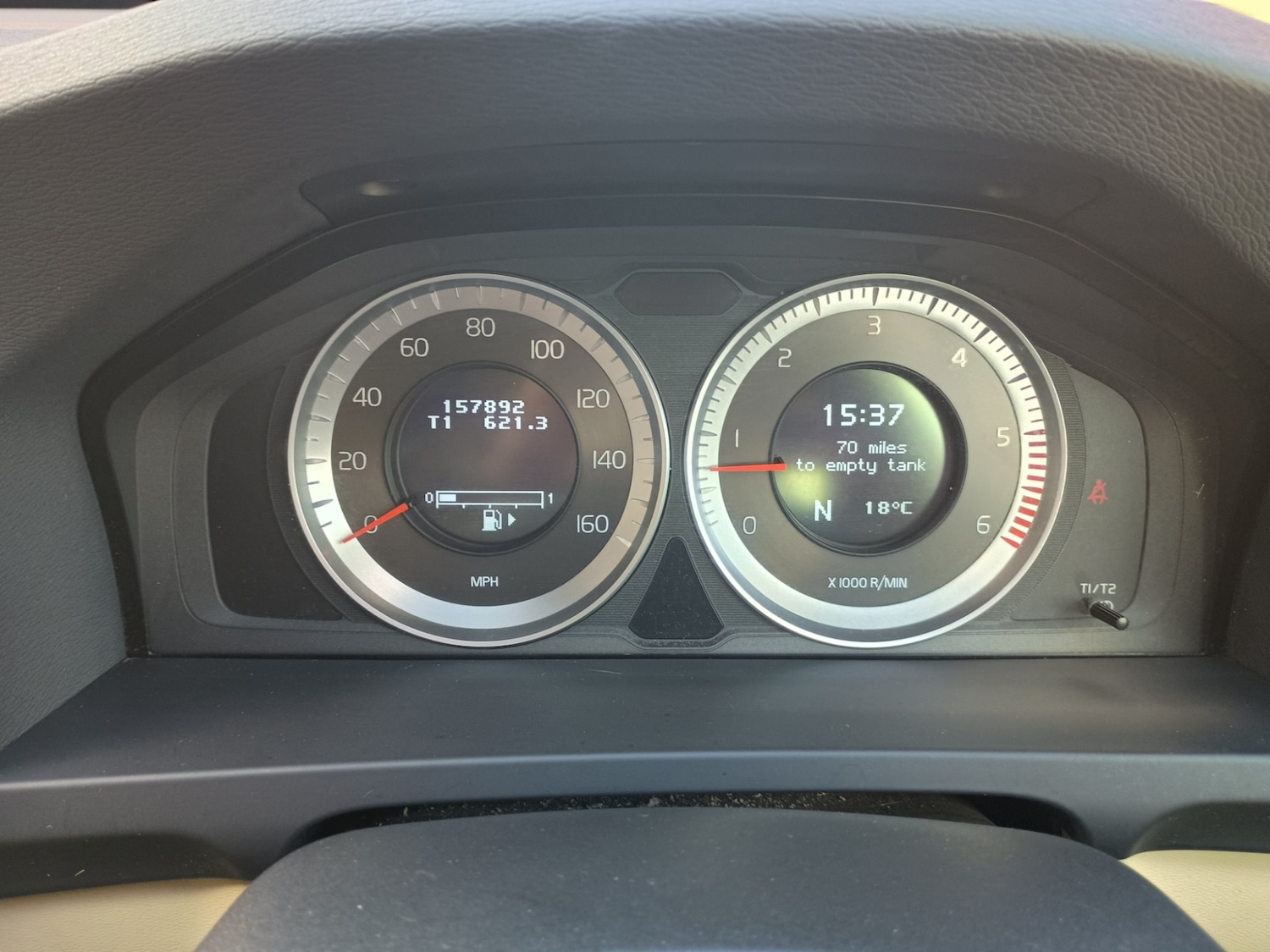 Used Volvo V60 2012 for sale - 78057262: Photo 39