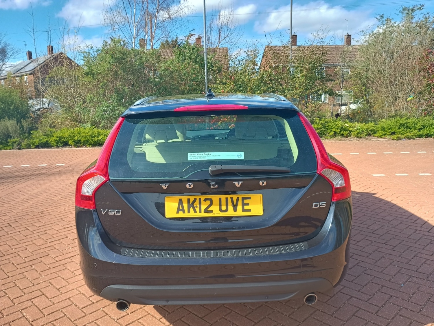 Used Volvo V60 2012 for sale - 78057262: Photo 6