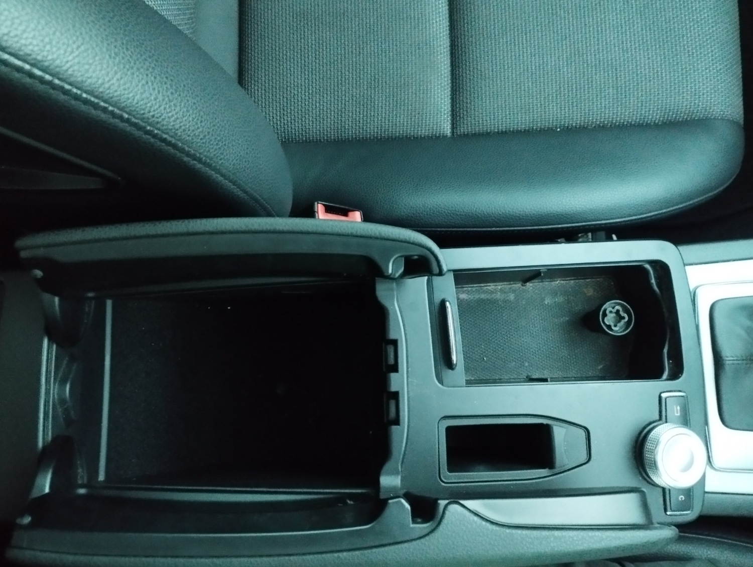 Used Mercedes-Benz C Class 2010 for sale - 77097342: Photo 23