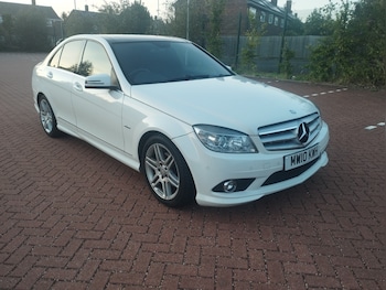 Used Mercedes-Benz C Class 2010 for sale - 77097342: Photo