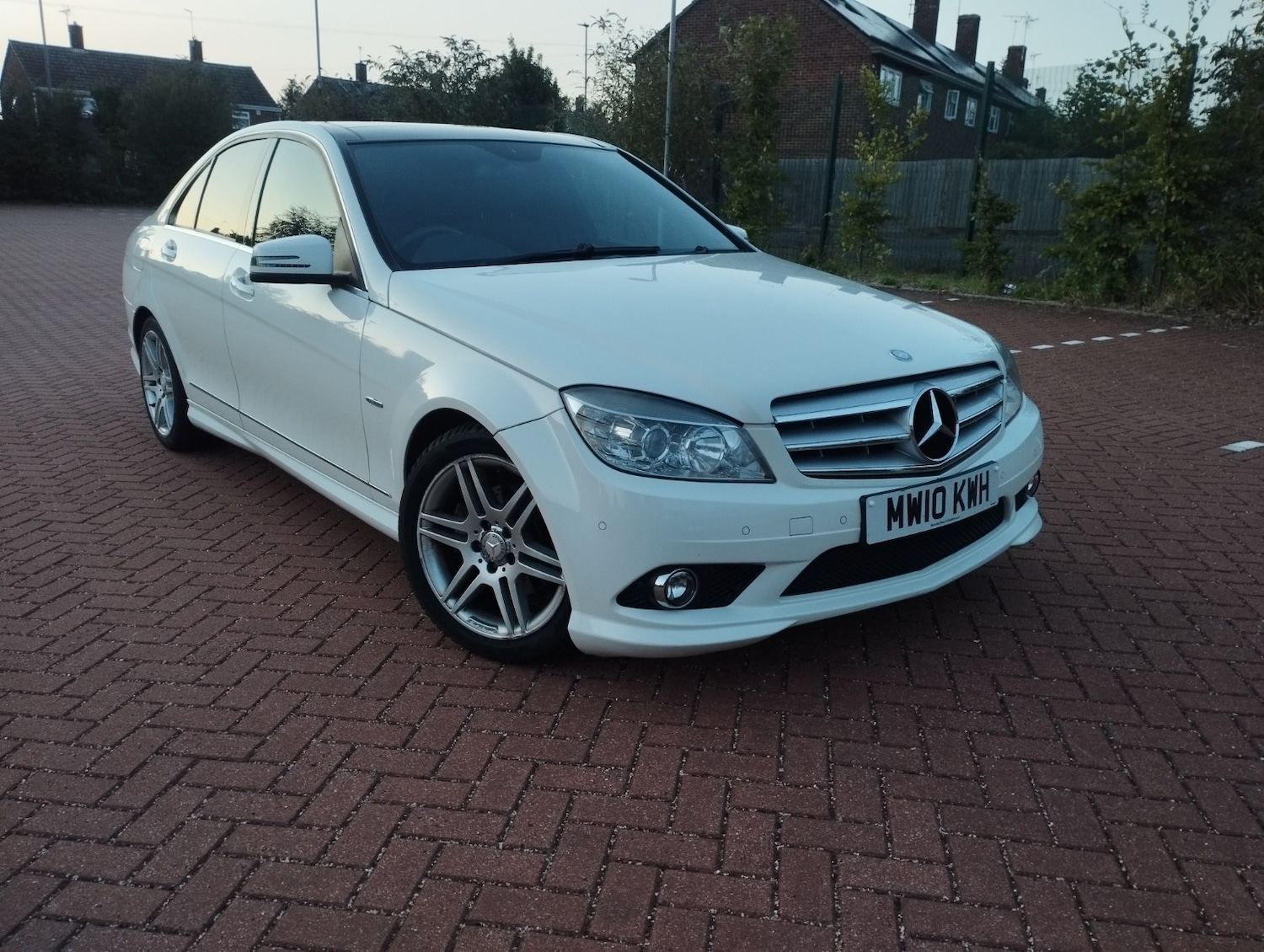 Used Mercedes-Benz C Class 2010 for sale - 77097342: Photo 44