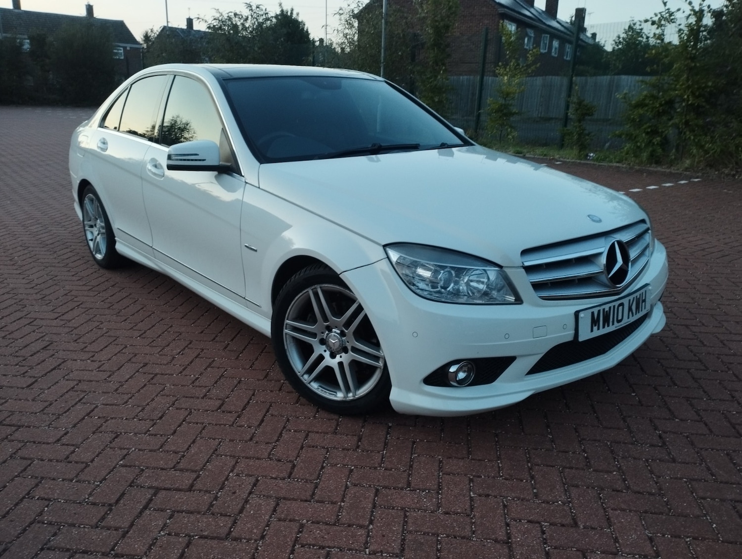 Used Mercedes-Benz C Class 2010 for sale - 77097342: Photo 45