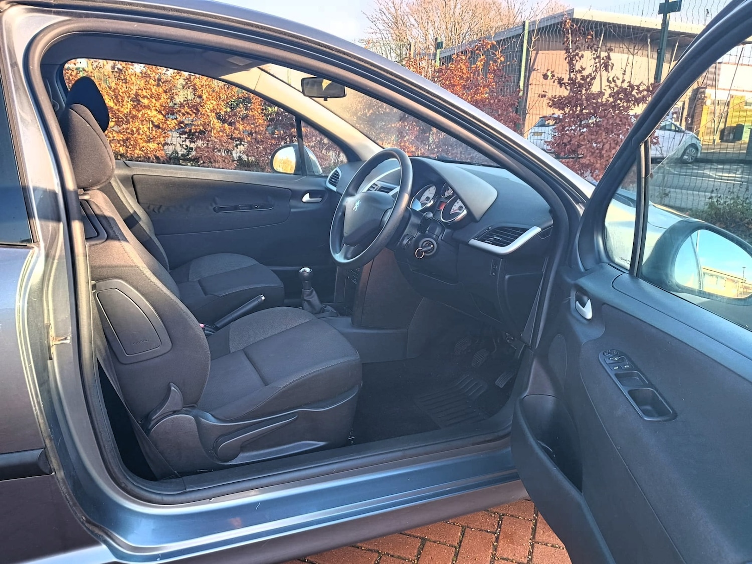 Used Peugeot 207 2009 for sale - 77093983: Photo 10