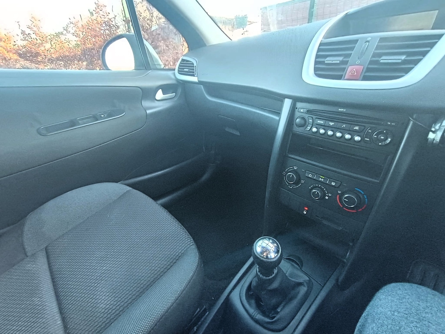 Used Peugeot 207 2009 for sale - 77093983: Photo 17