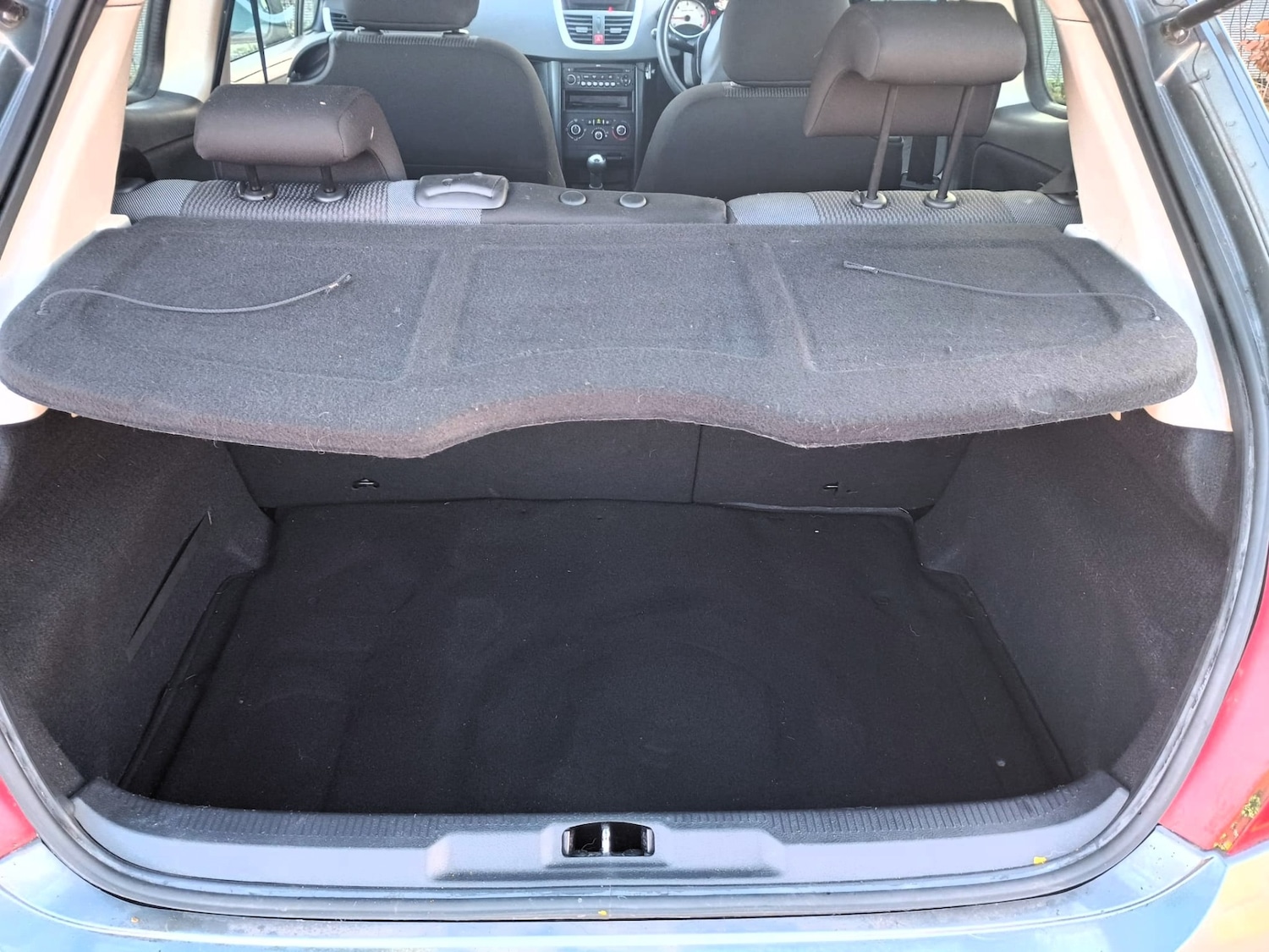 Used Peugeot 207 2009 for sale - 77093983: Photo 23