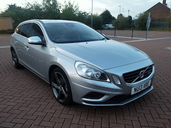 Used Volvo V60 2013 for sale - 79519990: Photo