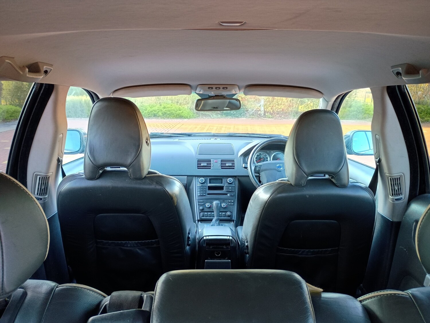 Used Volvo XC90 2010 for sale - 77977359: Photo 15