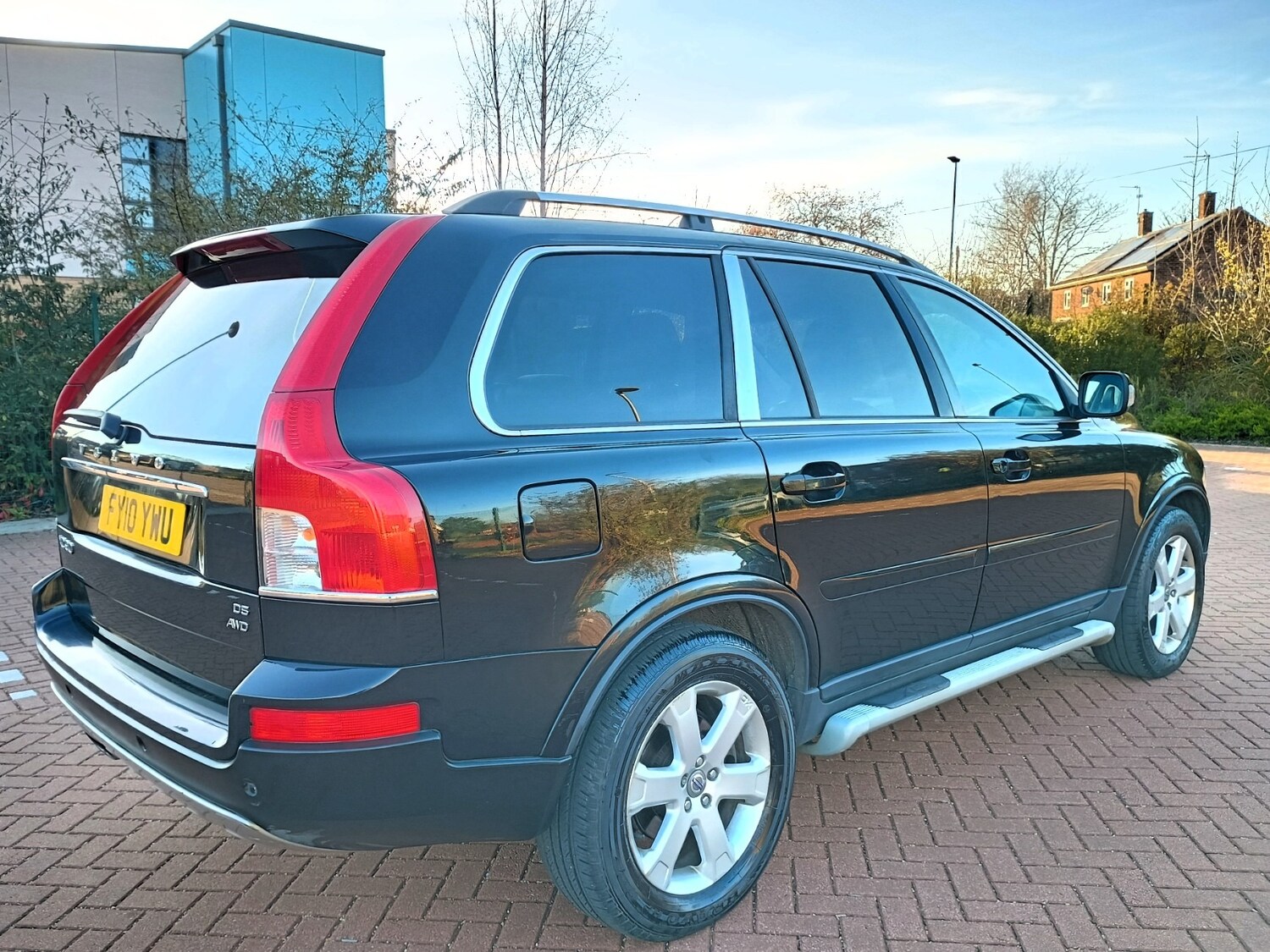 Used Volvo XC90 2010 for sale - 77977359: Photo 5