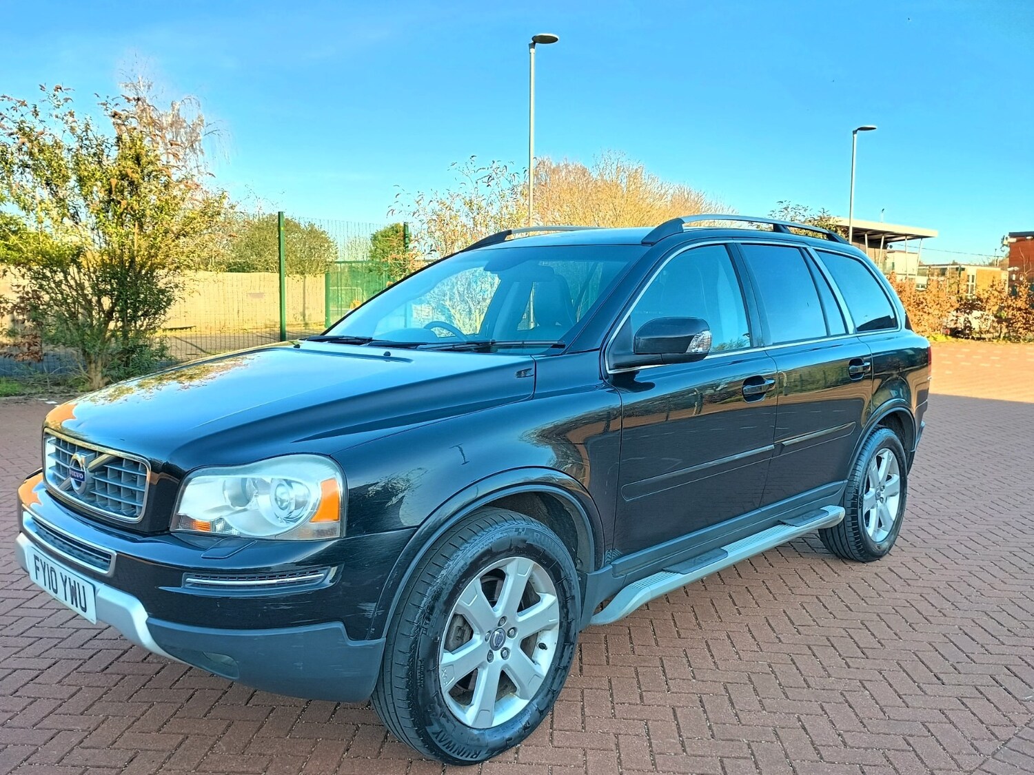 Used Volvo XC90 2010 for sale - 77977359: Photo 9