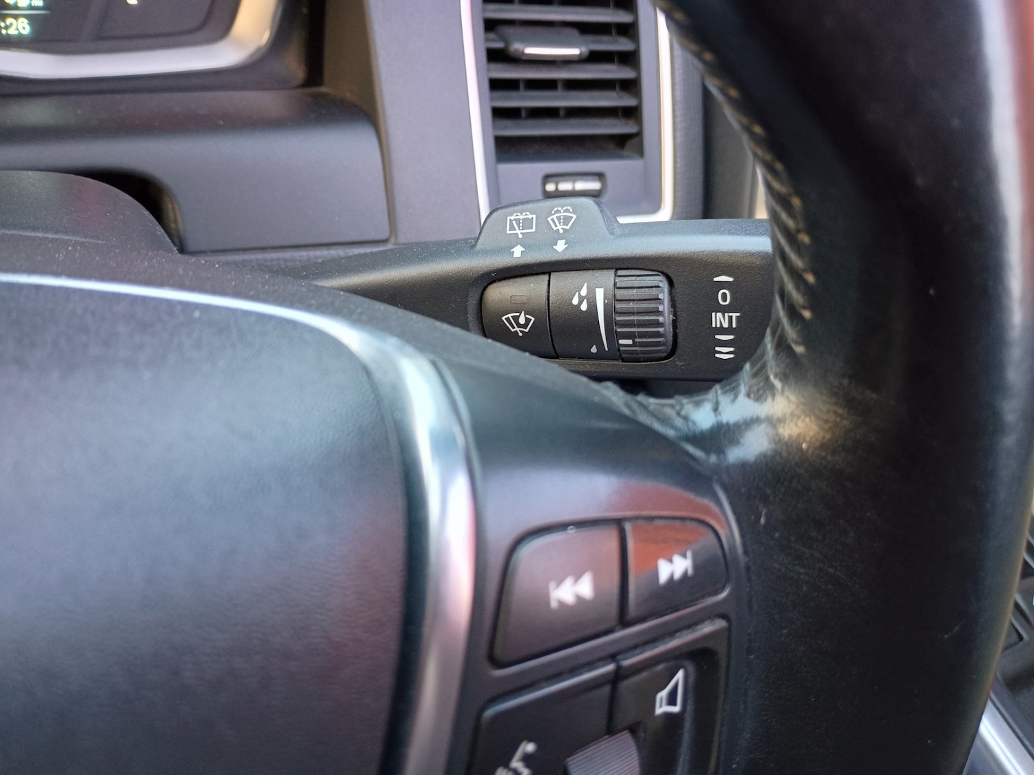 Used Volvo XC60 2015 for sale - 77766587: Photo 20