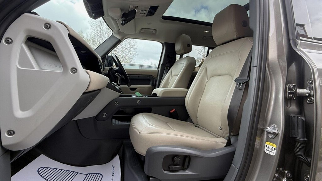 Used Land Rover Defender 2022 for sale - 78081144: Photo 11