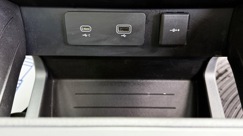 Used Land Rover Defender 2022 for sale - 78081144: Photo 21