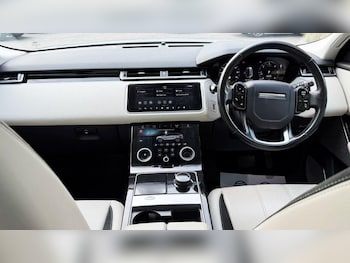Used Land Rover Range Rover Velar 2018 for sale - 75616502: Photo