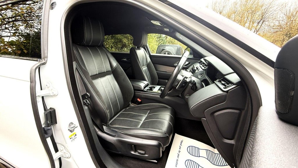 Used Land Rover Range Rover Velar 2017 for sale - 77282991: Photo 11