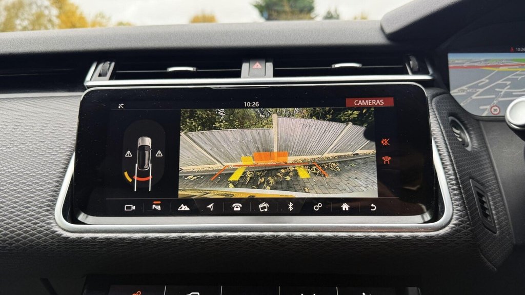 Used Land Rover Range Rover Velar 2017 for sale - 77282991: Photo 18