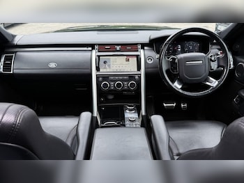 Used Land Rover Discovery 2018 for sale - 78533928: Photo