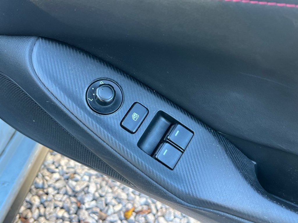 Used Mazda MX-5 2015 for sale - 77275718: Photo 38