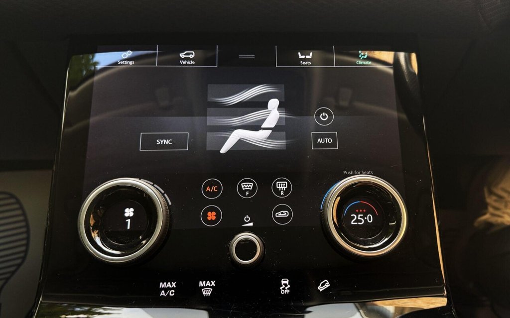 Used Land Rover Range Rover Velar 2018 for sale - 77283012: Photo 28