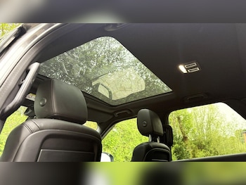 Used Land Rover Discovery 2017 for sale - 78672702: Photo