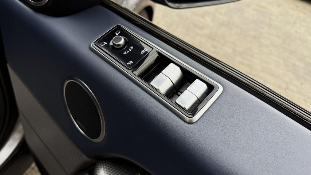 Used Land Rover Range Rover Sport 2018 for sale - 77282993: Photo 37