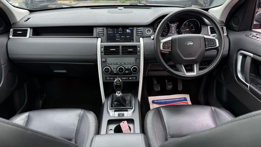 Used Land Rover Discovery Sport 2016 for sale - 78081128: Photo 2