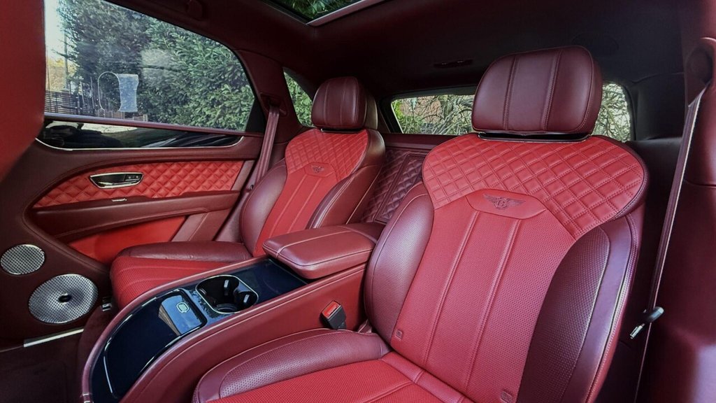 Used Bentley Bentayga 2021 for sale - 76717170: Photo 19