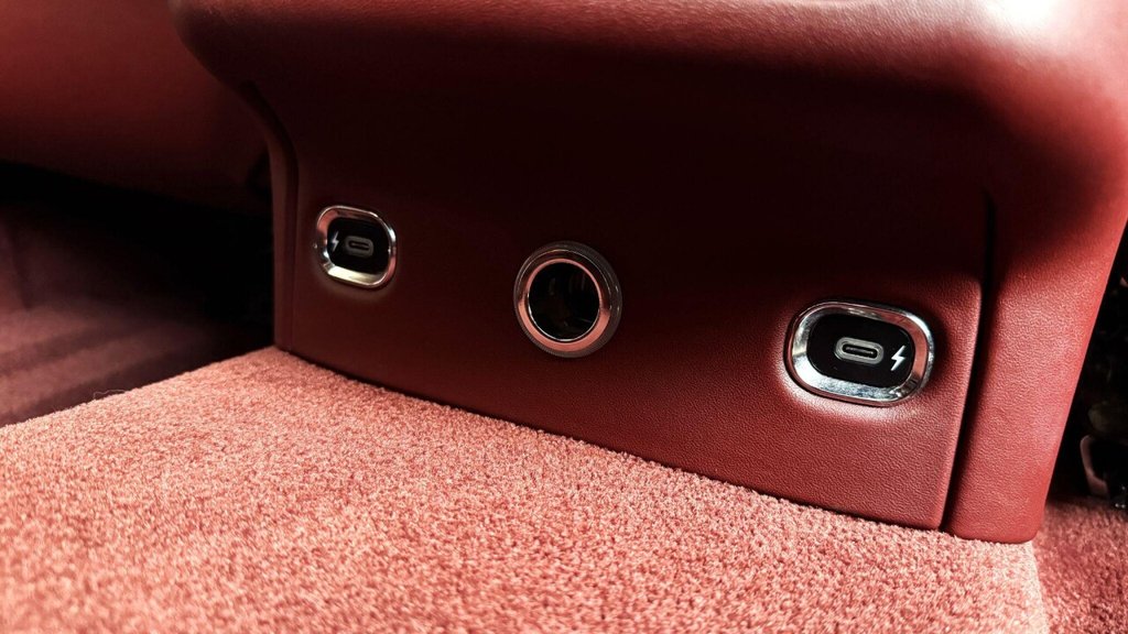 Used Bentley Bentayga 2021 for sale - 76717170: Photo 31