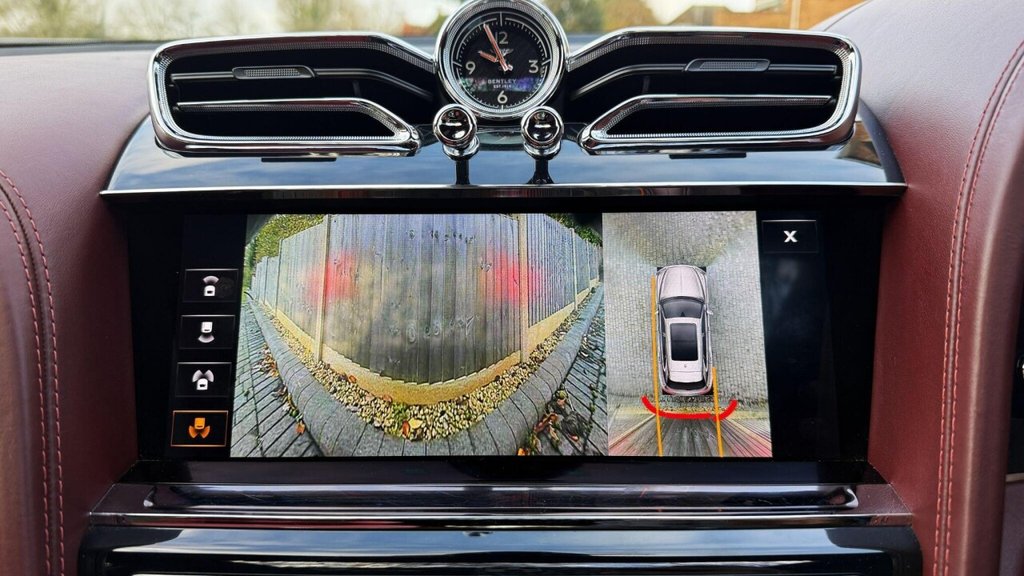 Used Bentley Bentayga 2021 for sale - 76717170: Photo 38