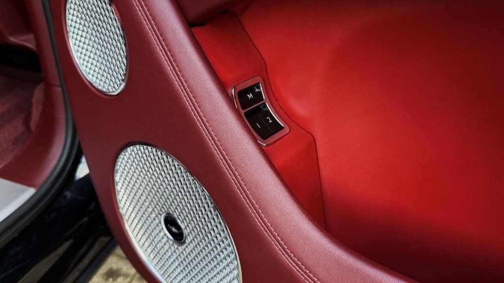 Used Bentley Bentayga 2021 for sale - 76717170: Photo 50