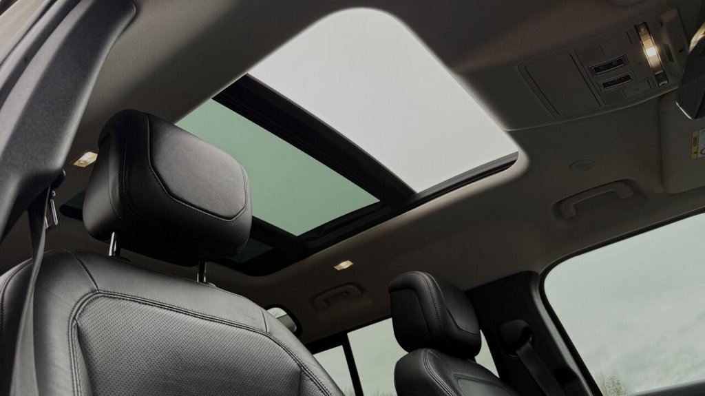 Used Land Rover Defender 2020 for sale - 77283008: Photo 17