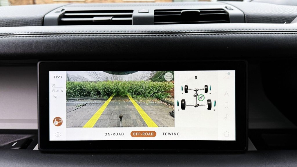 Used Land Rover Defender 2020 for sale - 77283008: Photo 38