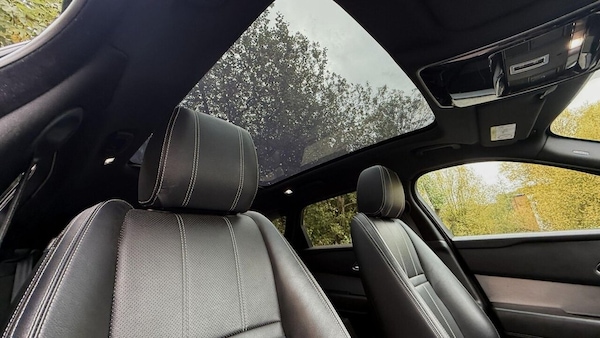 Used Land Rover Range Rover Velar 2018 for sale - 76203112: Photo 10