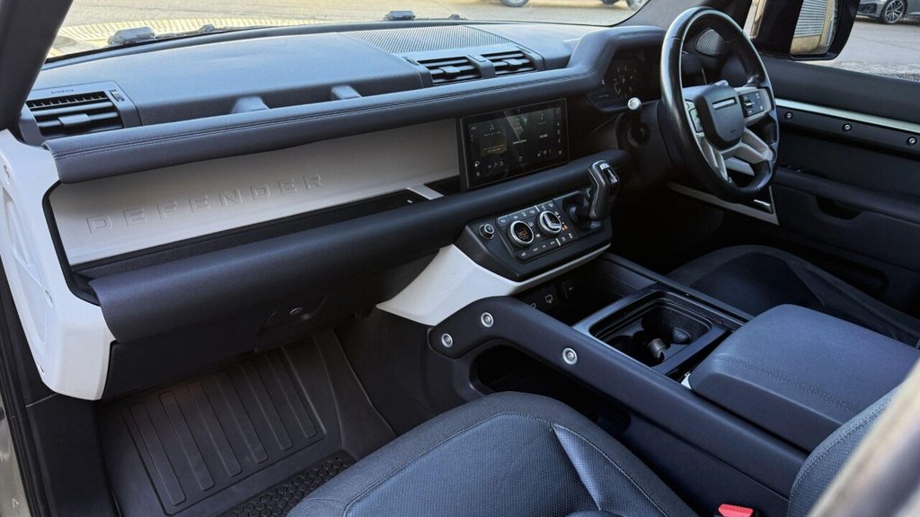 Used Land Rover Defender 2020 for sale - 77283014: Photo 15